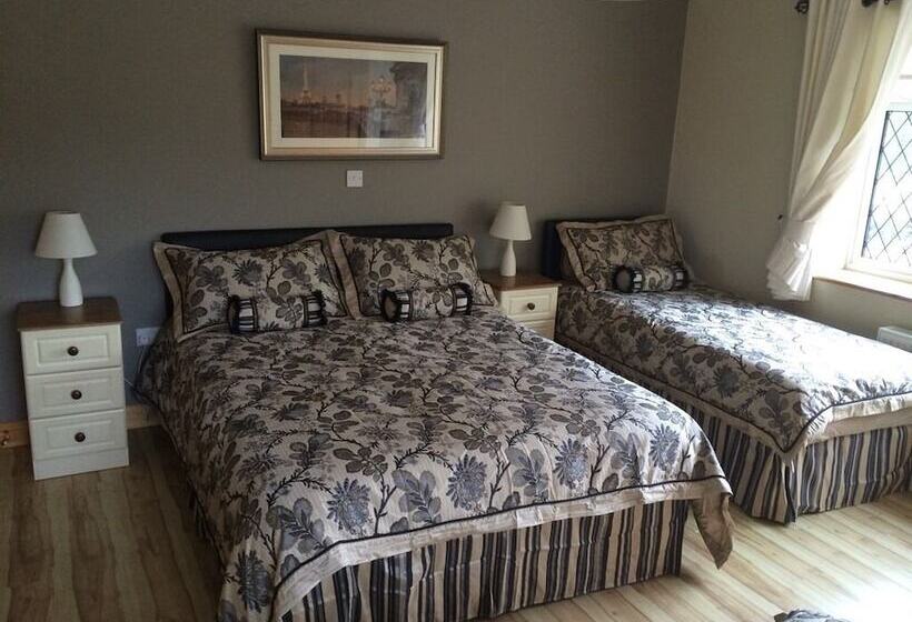 ベッドアンドブレックファースト Plantation Lodge