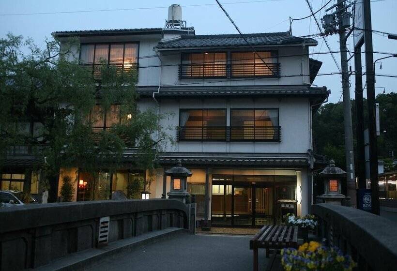 Рёкан Kinosaki Onsen Kawaguchiya Honkan