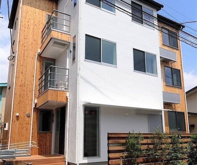 Shonan Enoshima Seaside Guest House – Hostel