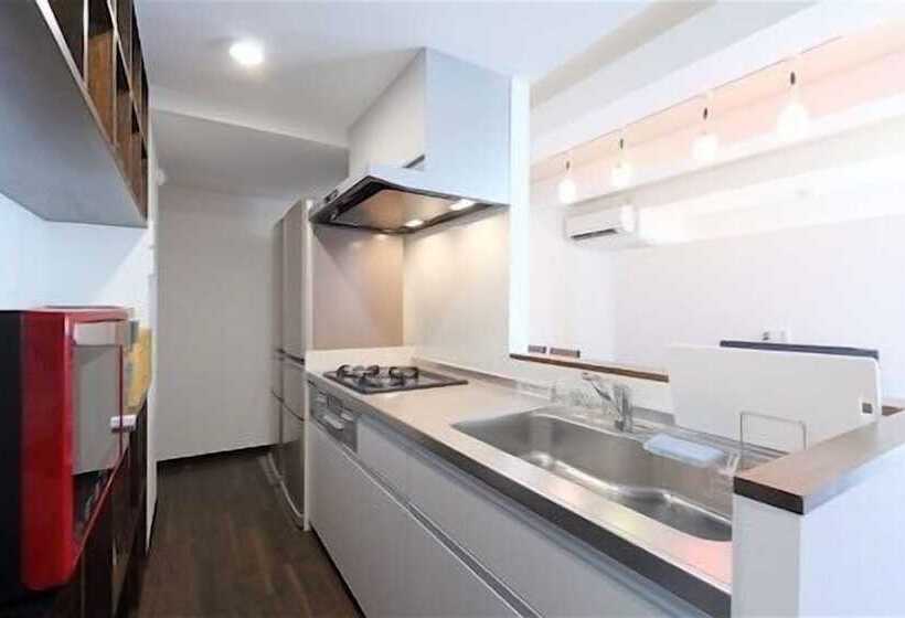 Shonan Enoshima Seaside Guest House – Hostel