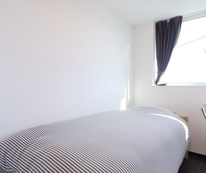 Shonan Enoshima Seaside Guest House – Hostel