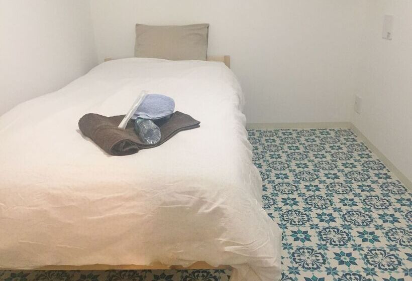 Shonan Enoshima Seaside Guest House – Hostel