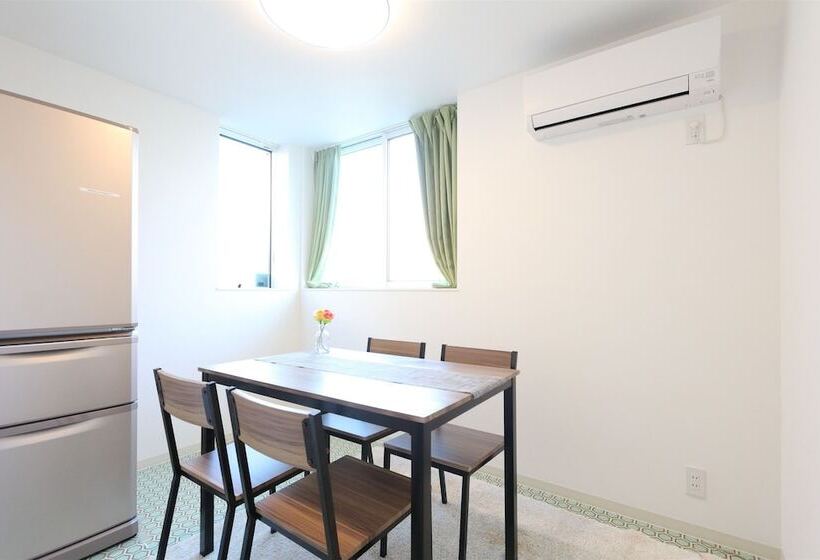 Shonan Enoshima Seaside Guest House – Hostel