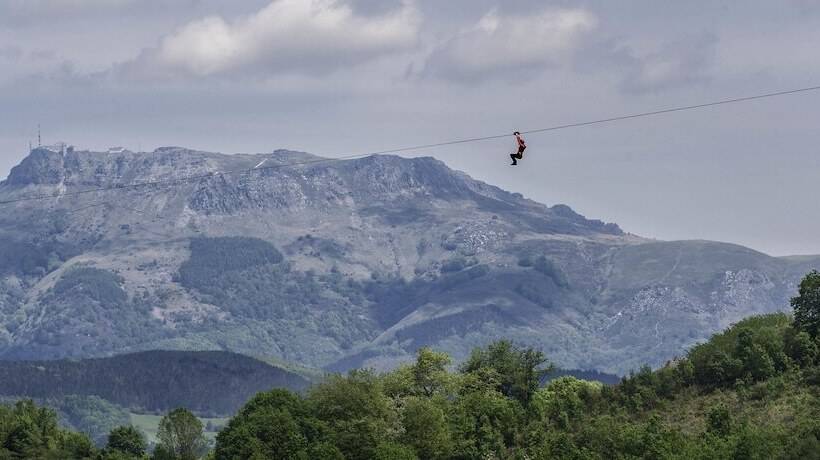 Youth Hostel Non Stop Inn By Irrisarri Land