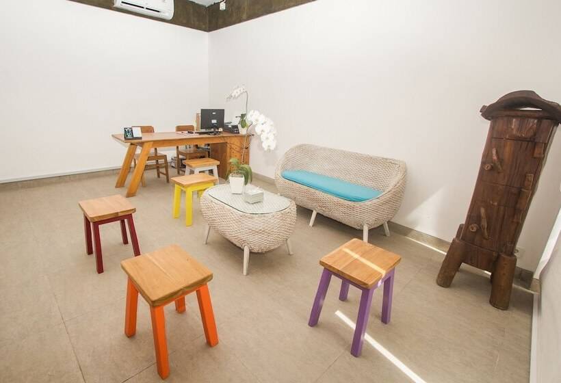 Общежитие Green Hill Boutique