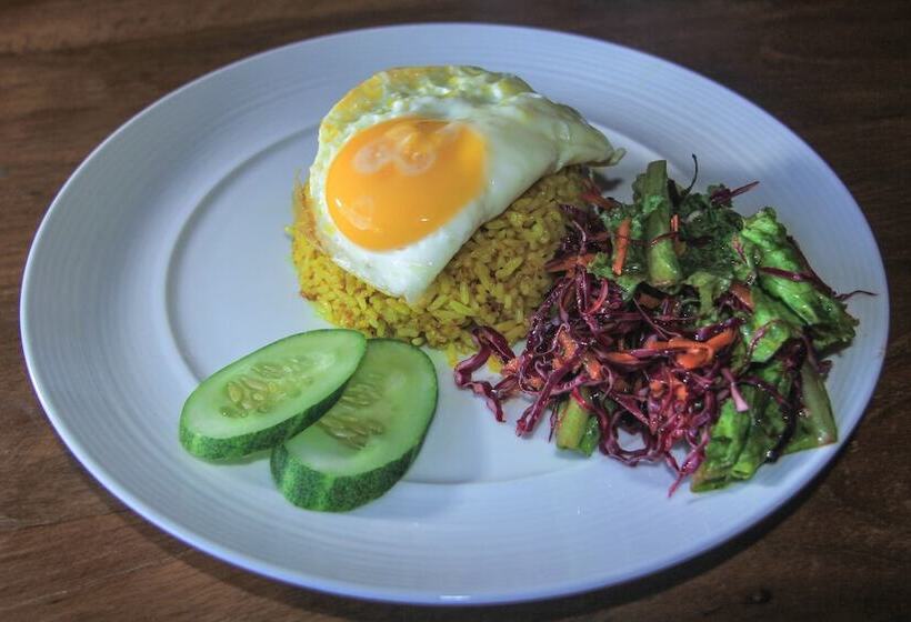 Общежитие Green Hill Boutique