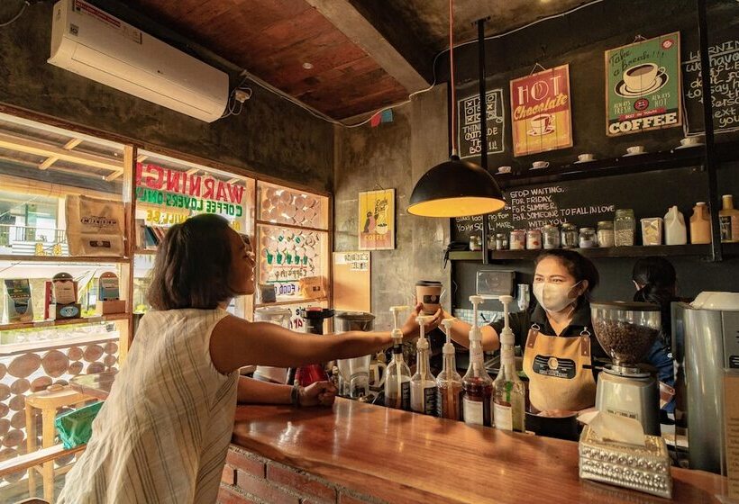 Общежитие Green Hill Boutique