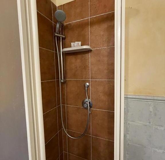 تختخواب و صبحانه Ai Dammusi Rooms