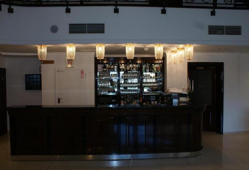 ベッドアンドブレックファースト Guest Accommodation Atrium Gulin