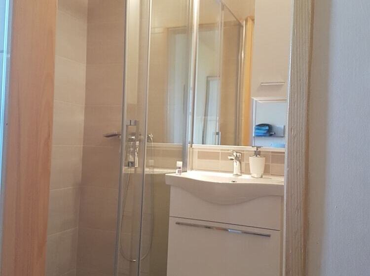 住宿加早餐  Guesthouse Mira