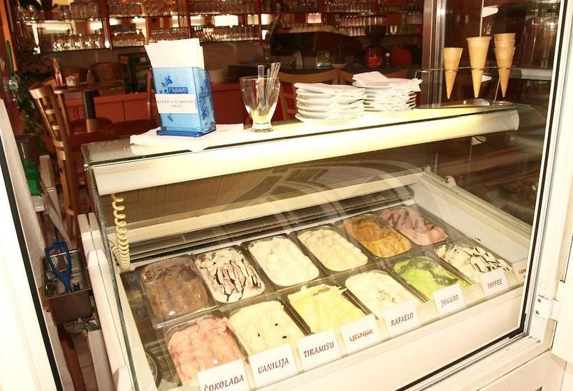 مبيت وإفطار Rooms Centar