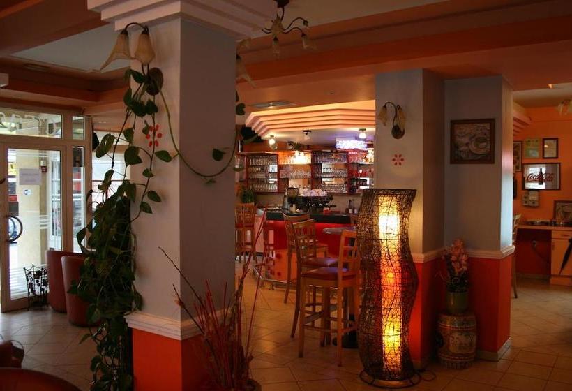 مبيت وإفطار Rooms Centar