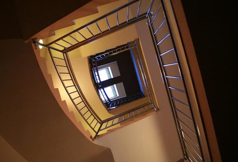 مبيت وإفطار Rooms Centar