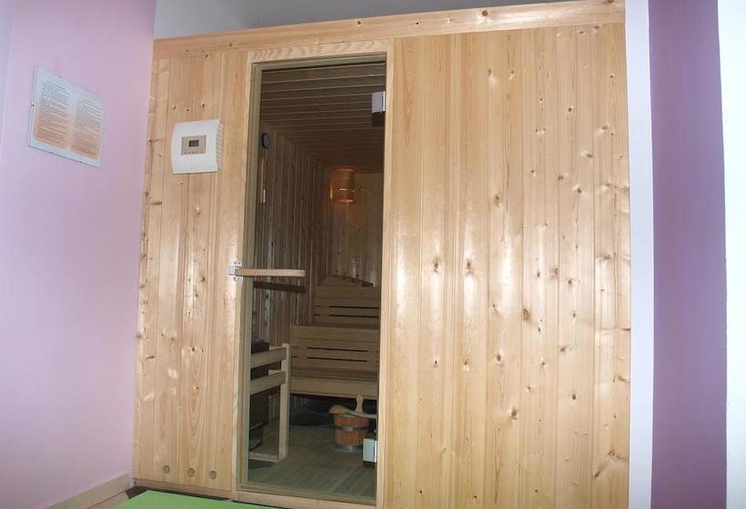 مبيت وإفطار Rooms Centar