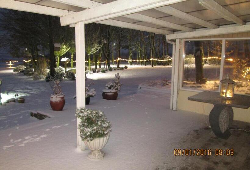 Хостел Bakkegården Homestay