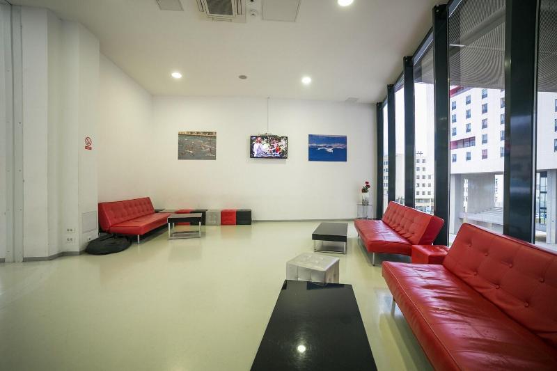 Rooms Dr. Franjo Tuđman   Hostel