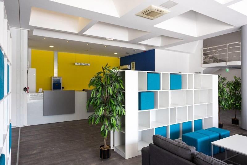 Rooms Dr. Franjo Tuđman   Hostel