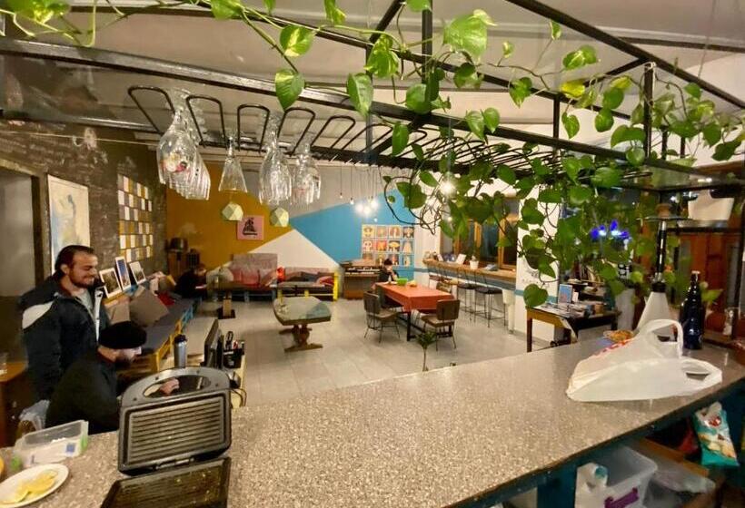 Hostel Durres