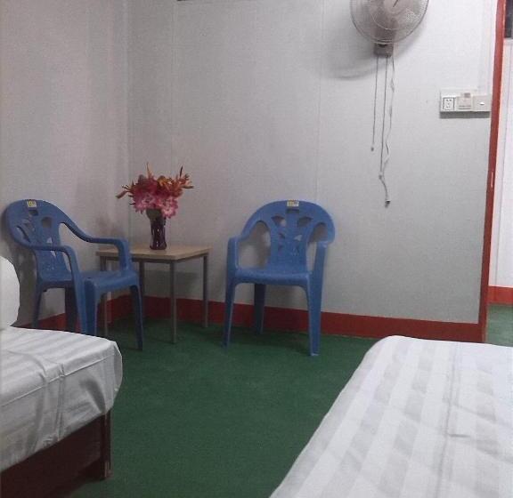 هتل Airlines Business