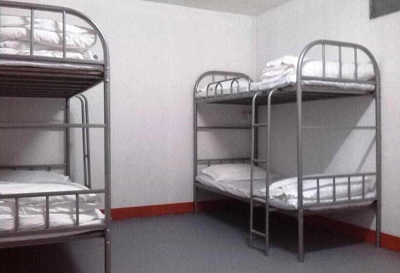 هتل Airlines Business