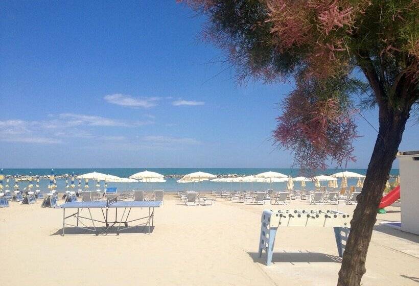 בית מלון כפרי Baia Marina