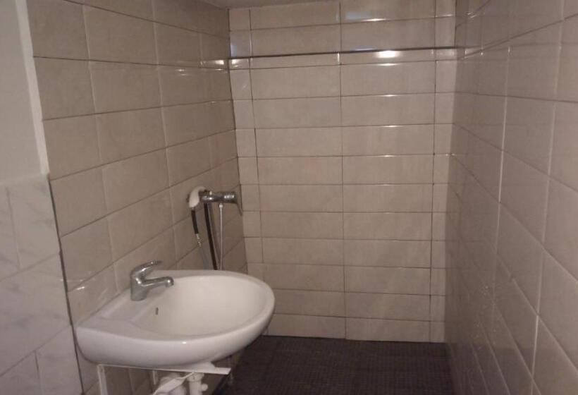 هتل Bluepango Guest House