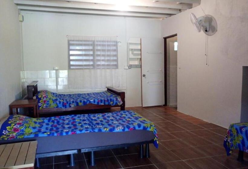 هتل Bluepango Guest House