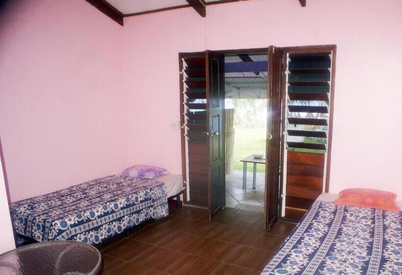 هتل Bluepango Guest House