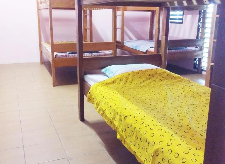 هتل Bluepango Guest House