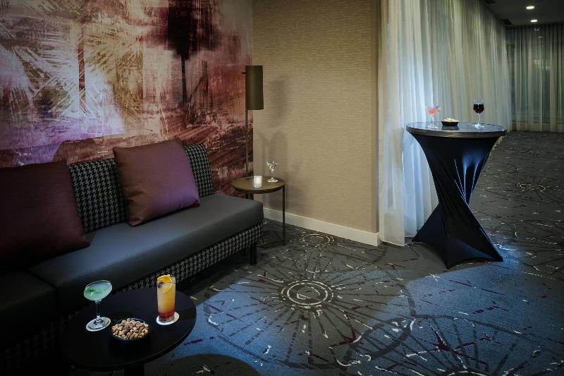 Отель Courtyard By Marriott Corvallis