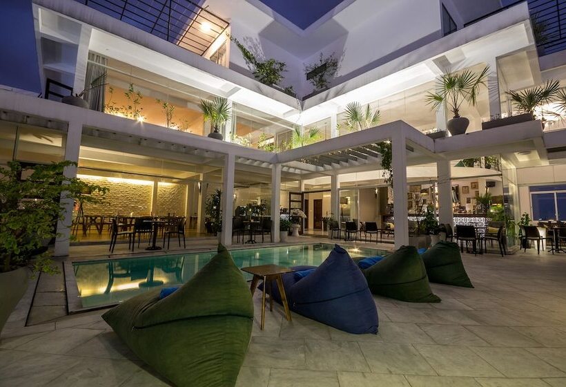 هتل Danang Boutique