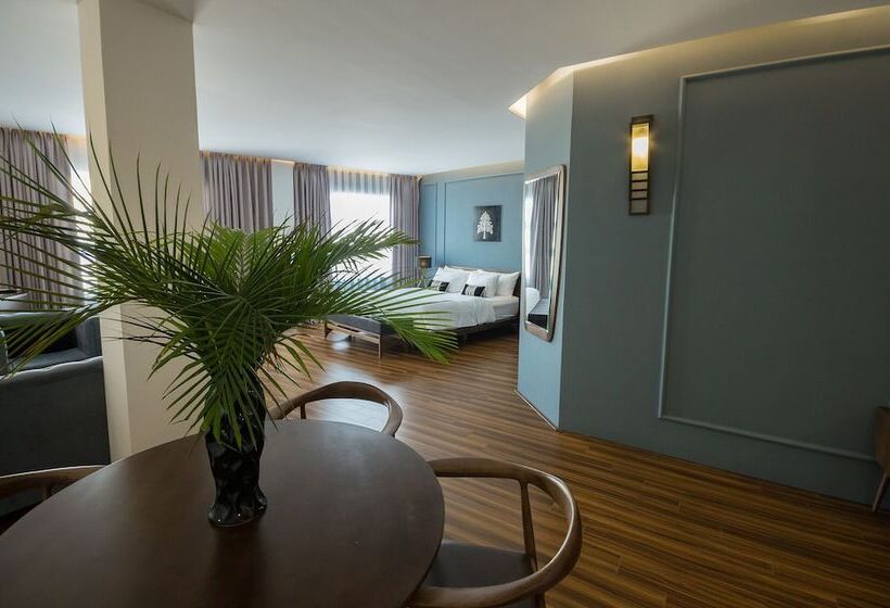 هتل Danang Boutique