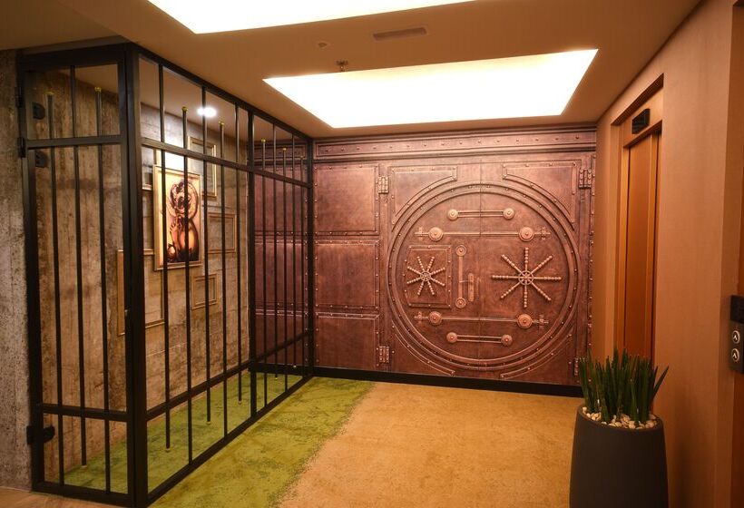 هتل Design Plus Bex