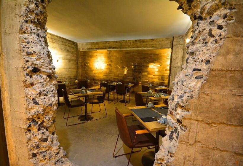 هتل Design Plus Bex