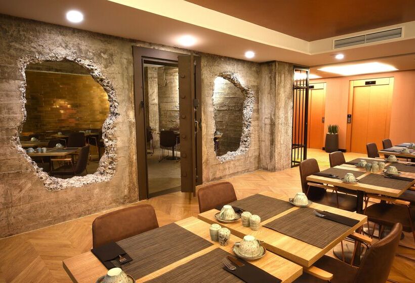 هتل Design Plus Bex