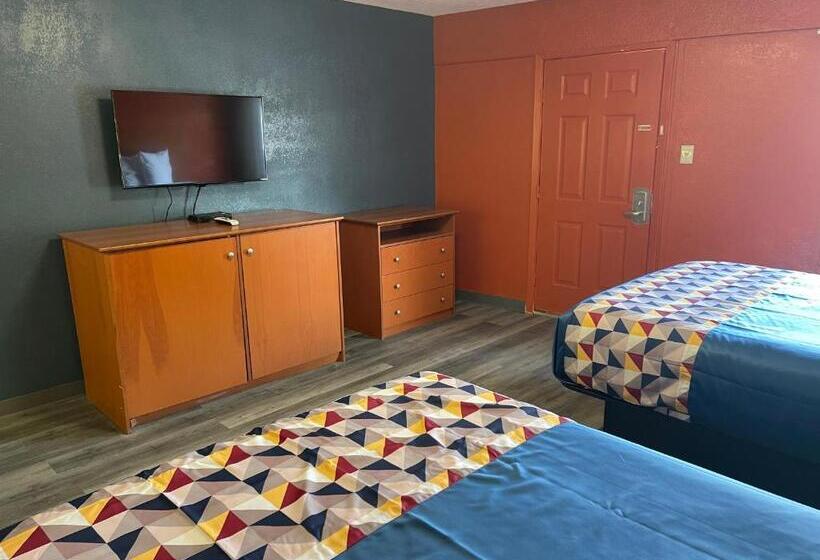 فندق Economy Inn Hot Springs