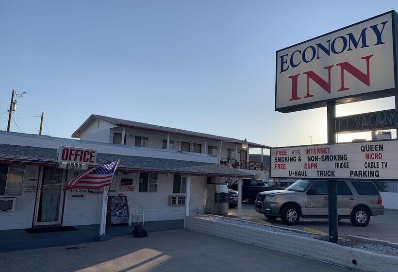 فندق Economy Inn