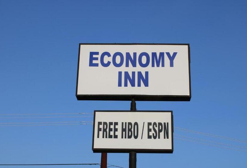 호텔 Economy Inn
