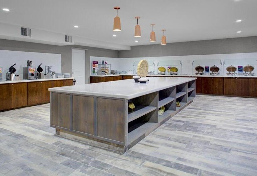 ホテル Fairfield Inn & Suites Boulder Broomfield Interlocken