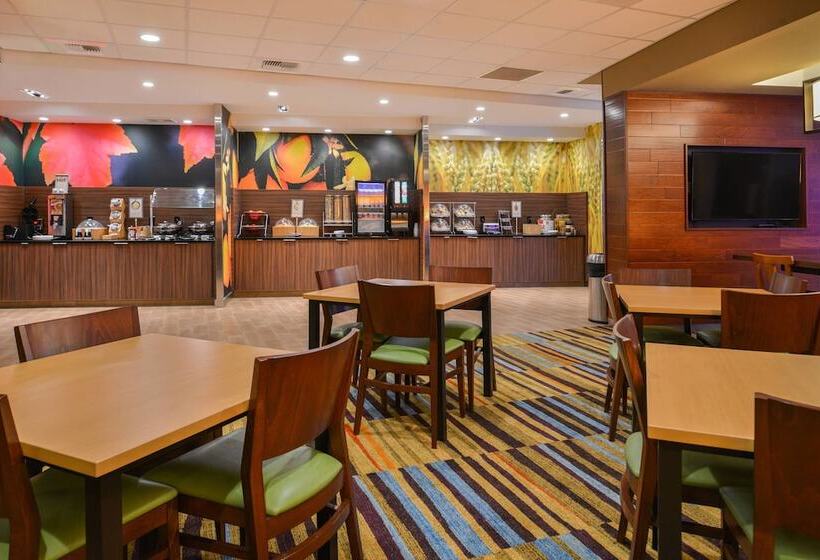 هتل Fairfield Inn & Suites By Marriott Eugene East/springfield