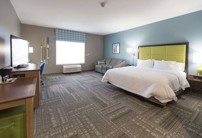 בית מלון כפרי Hampton Inn & Suites Stroud