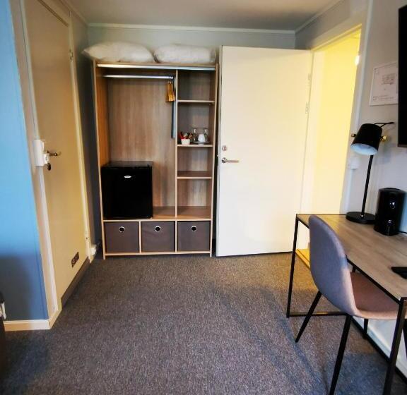 酒店 Henningsvær Guesthouse