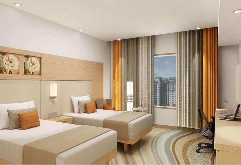 Отель Hilton Garden Inn Lucknow