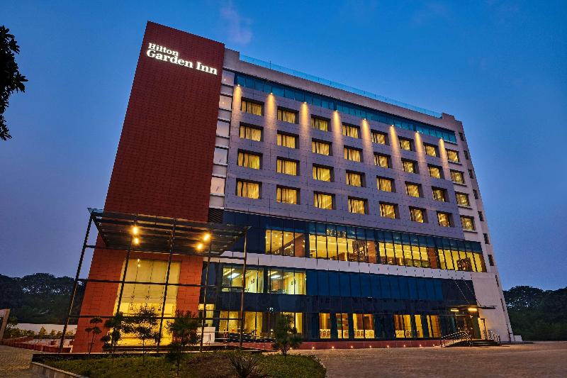 Отель Hilton Garden Inn Lucknow