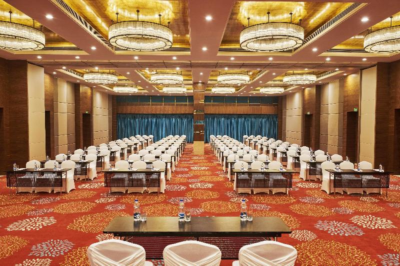 Отель Hilton Garden Inn Lucknow