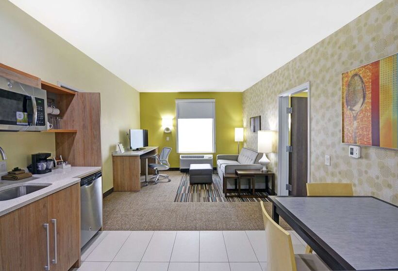فندق Home2 Suites By Hilton Dallas Desoto