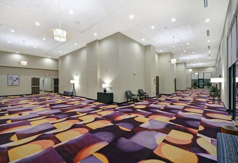 فندق Home2 Suites By Hilton Dallas Desoto