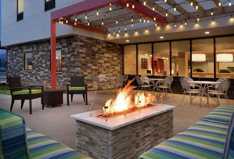 فندق Home2 Suites By Hilton Leavenworth Downtown