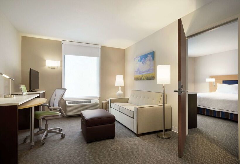 فندق Home2 Suites By Hilton Leavenworth Downtown