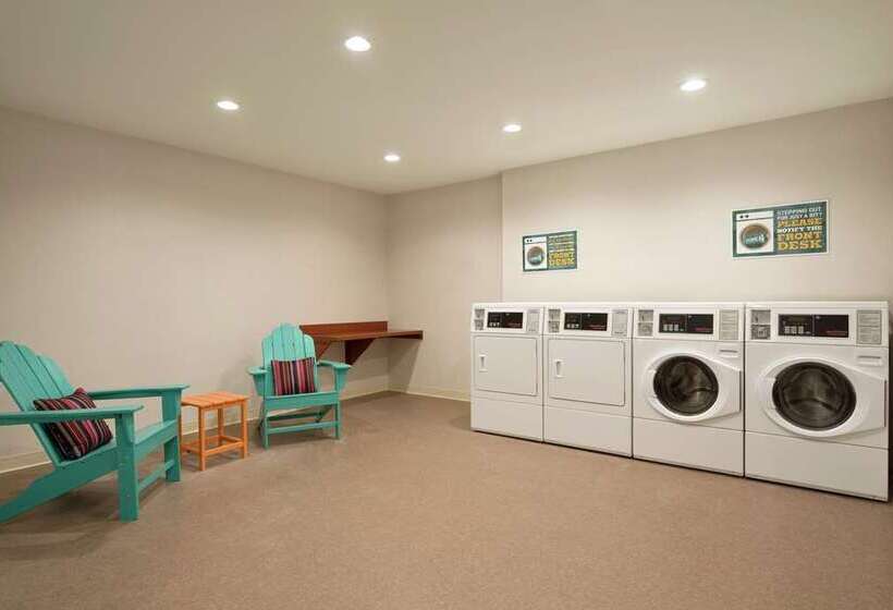 فندق Home2 Suites By Hilton Leavenworth Downtown